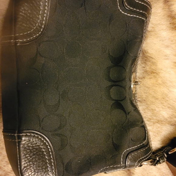 Purse - Picture 9 of 9